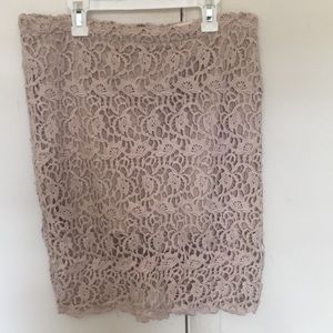 Nude lace skirt